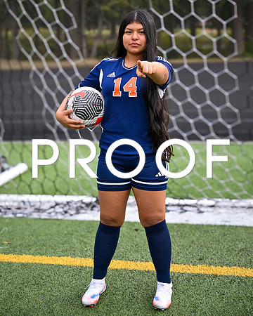 Frida Zamora