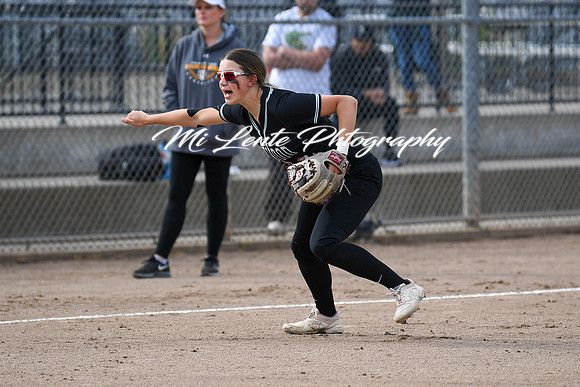 2022 04-29 Kentwood at Kentridge VAR SFBL Photos by Dee Torres-077