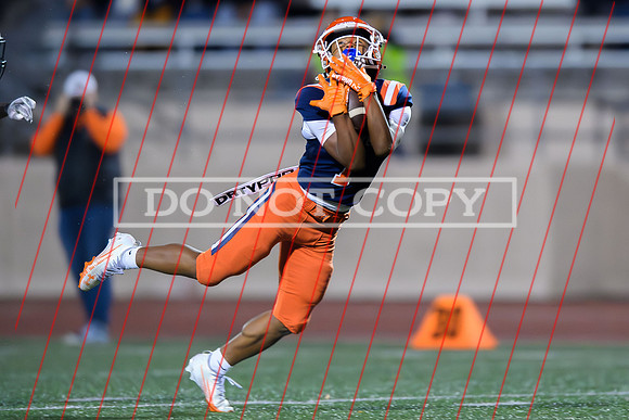 2025 11-07 Decatur vsLakes FTBL Photos by Dee Torres -305