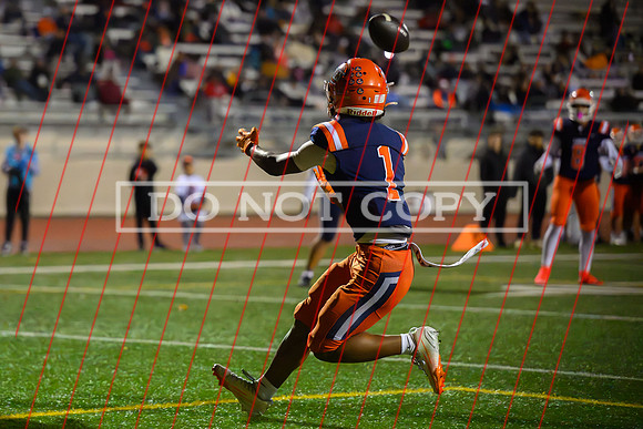 2025 11-07 Decatur vsLakes FTBL Photos by Dee Torres -230
