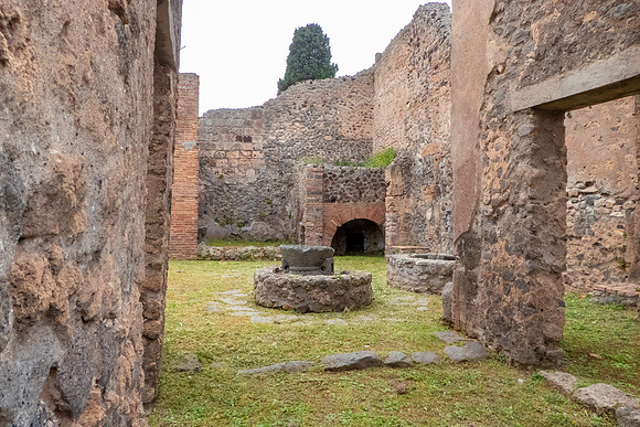 Italy 05-2026-104