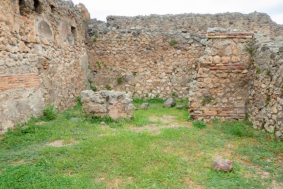Italy 05-2026-106