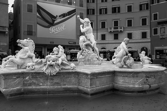 Italy 05-2026-122