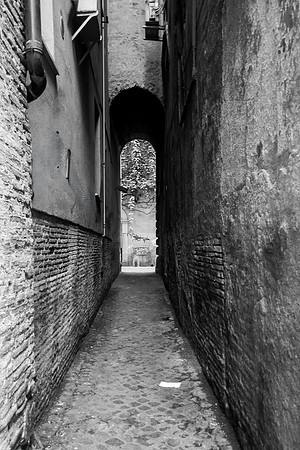 Italy 05-2026-123