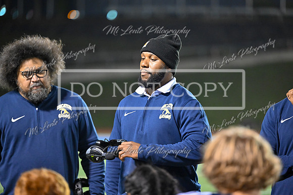 2023 09-29 Decatur at Tahoma VAR FTBL Photos by Dee Torres-018