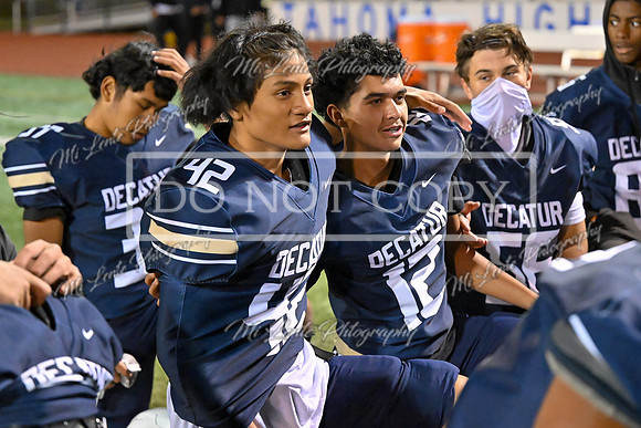 2023 09-29 Decatur at Tahoma VAR FTBL Photos by Dee Torres-021