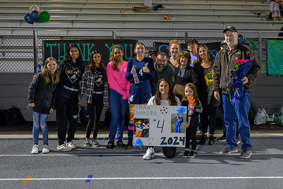 Todd Beamer Soccer Seniors-06