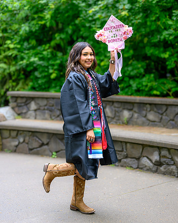 Kiara Cap & Gown 2025-10