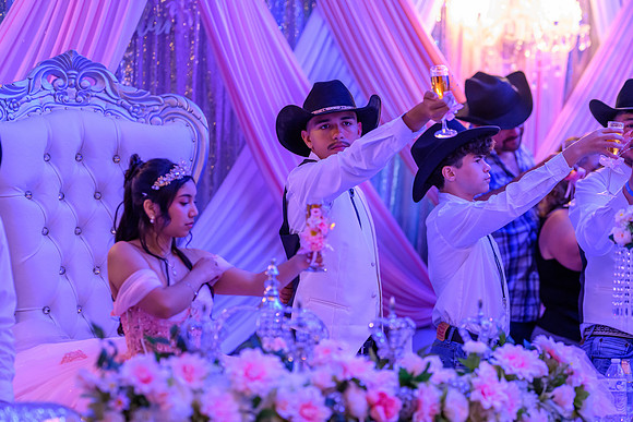 2025 07-26 Paola Quinceanera-006