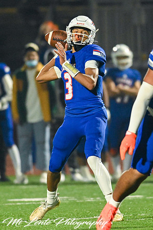 2021 11-05 Federal Way at Graham Kapowsin VAR FTBL Photos by Dee Torres-03
